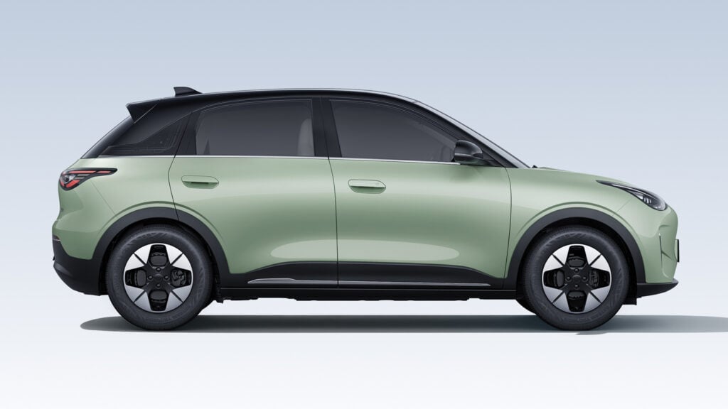 Geely E2 rear design