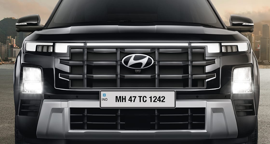 Hyundai Creta front exterior view showing the bold parametric grille