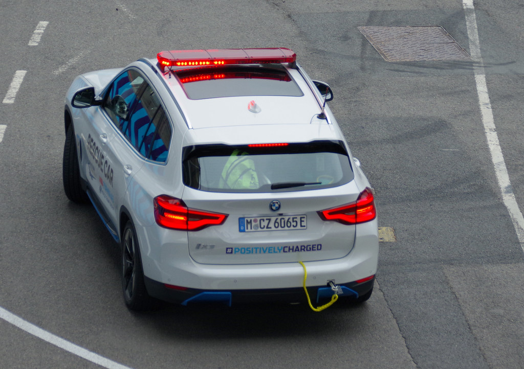 BMW iX3 vs Audi Q5 40 TFSI — South Africa 2026