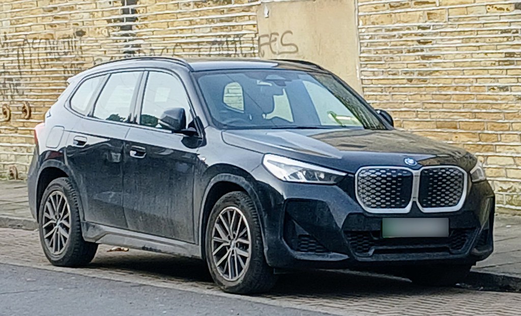BMW iX1 vs Mazda CX-5 2.5 — South Africa 2026
