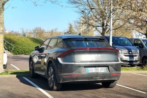 Kia EV6 vs VW Tiguan 2.0 TSI — South Africa 2026